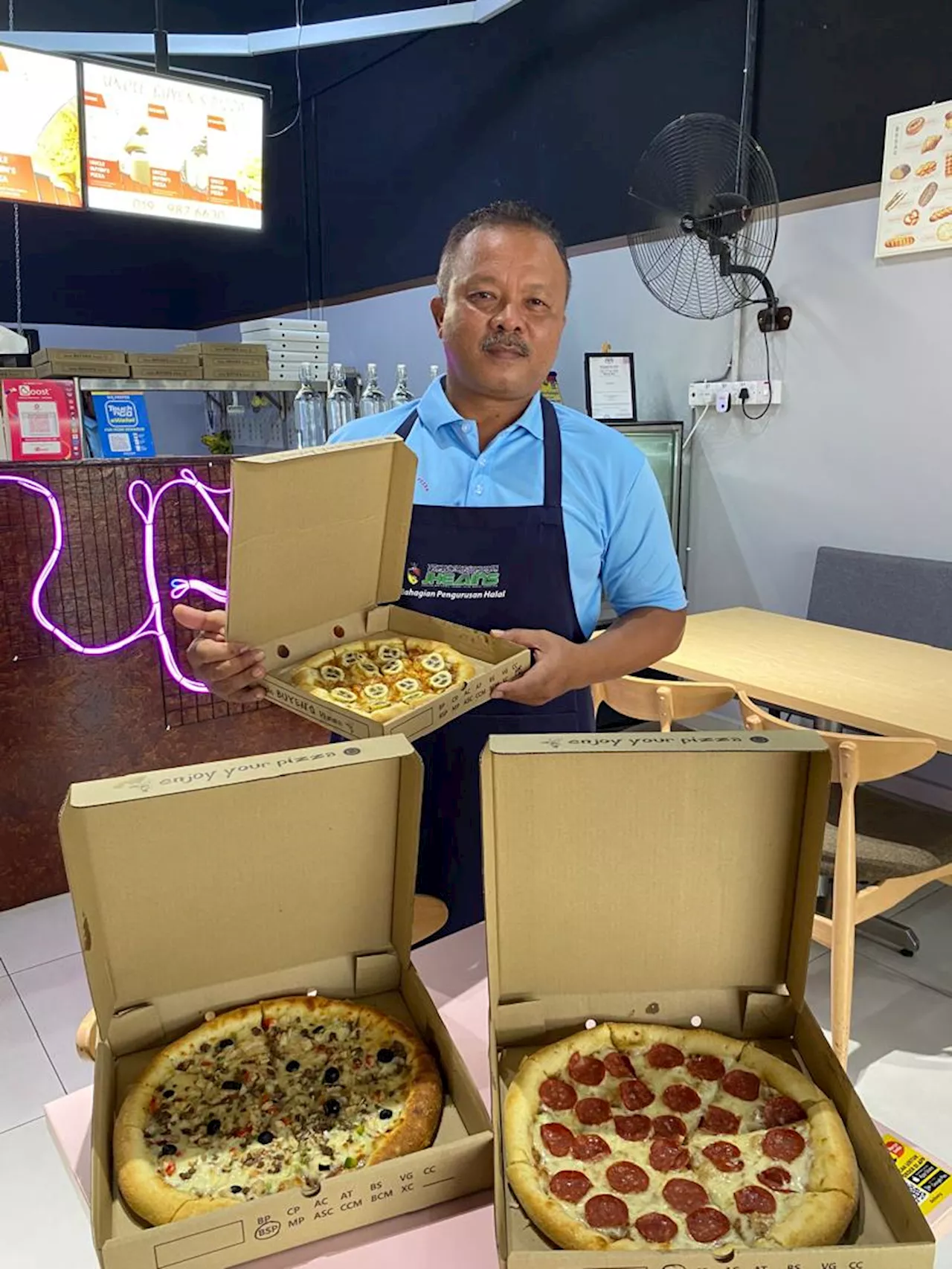 Halal: Uncle Buyen’s pizza terima peningkatan 30 peratus pelanggan