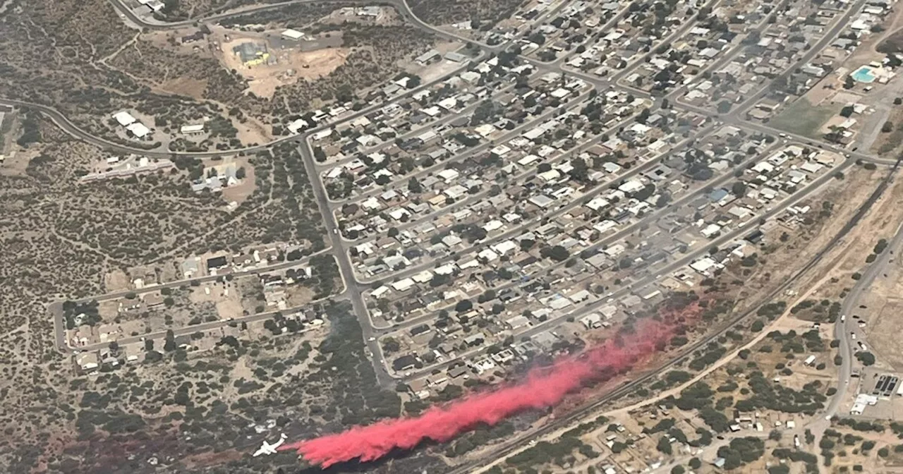 Brush fires burning near Kearny, Arizona, force evacuations