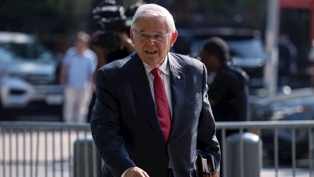 Sen. Bob Menendez's lawyer tells jury that prosecutors' bribery case 'dies here today'