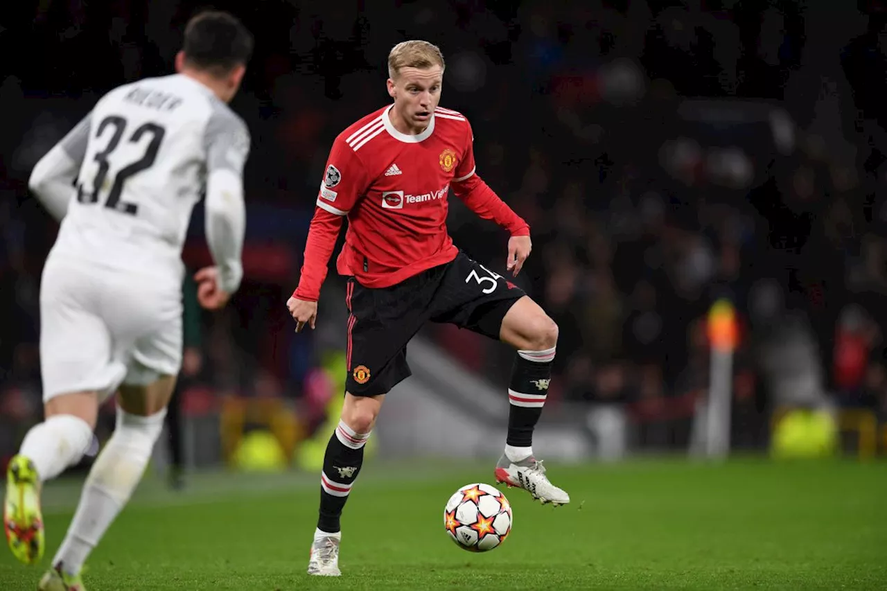 Manchester United resmi lepas Donny Van de Beek