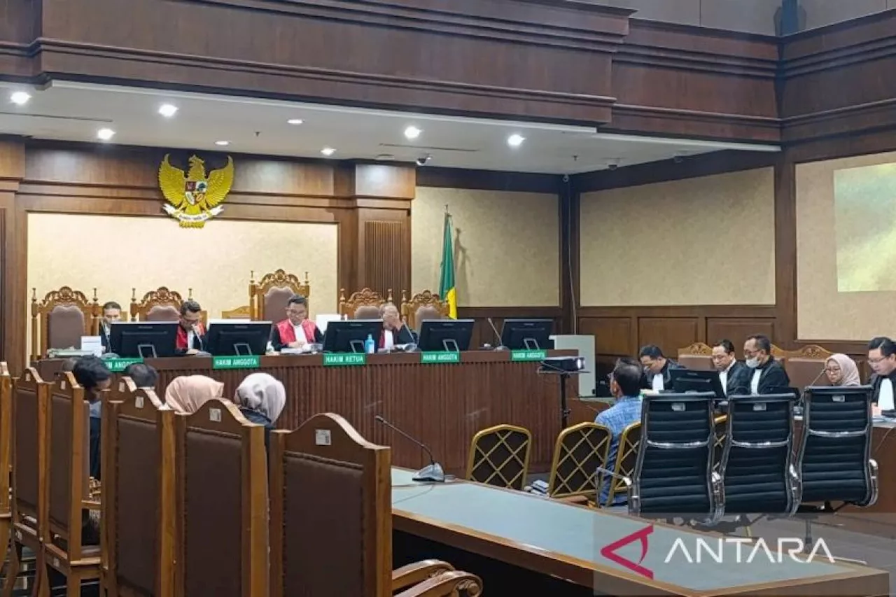 Soetikno minta bebas dari kasus korupsi Garuda untuk kumpul keluarga