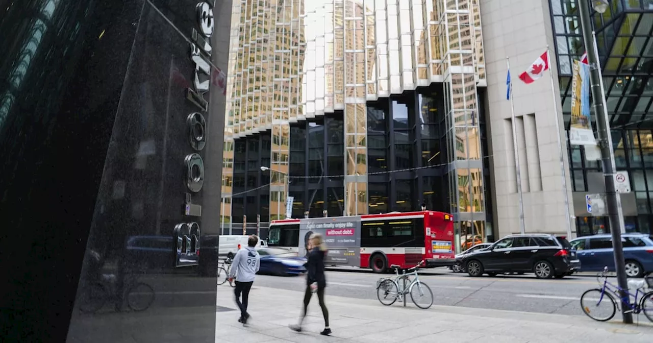 S&P/TSX composite closes up more than 300 points, U.S. stock markets also higher