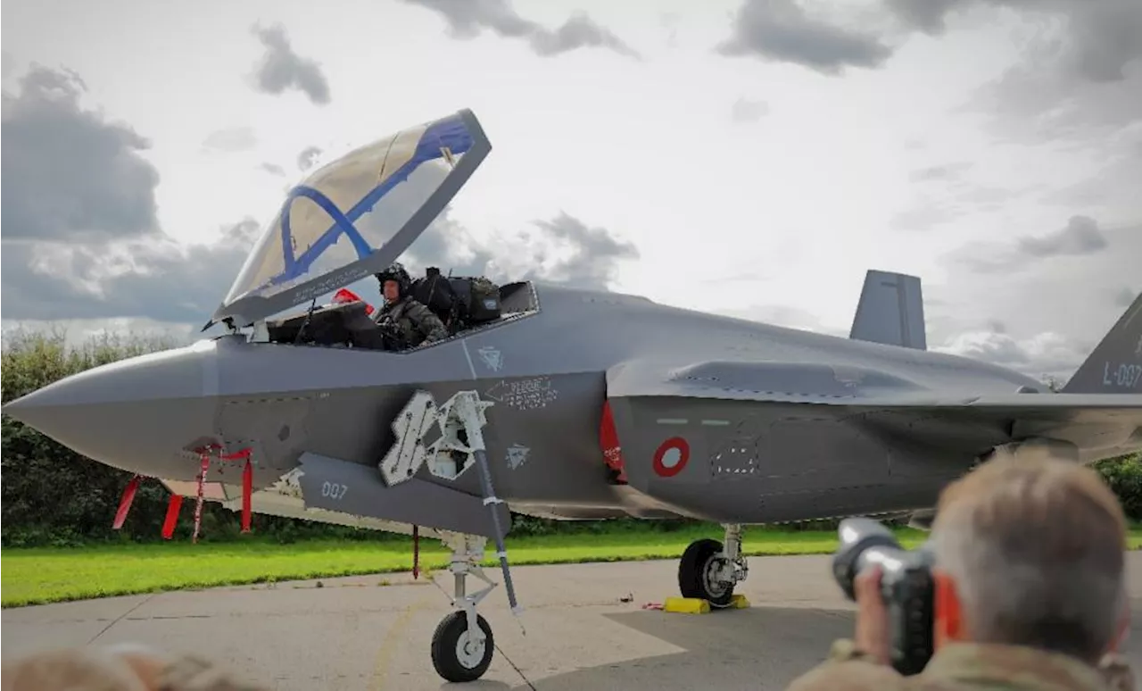 Danske F-35 forsinket på andet år: Flyets computere kræver genstart i luften