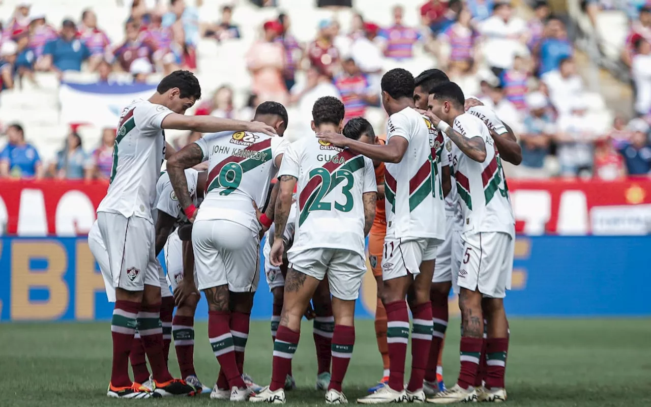 Fluminense embarca para o jogo contra o Criciúma sem Felipe Melo e Marcelo