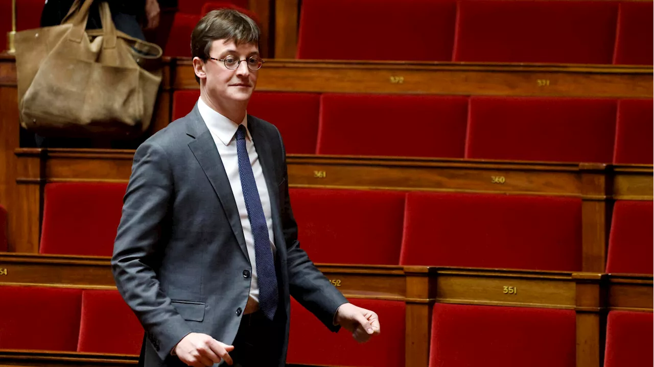 A l’Assemblée, le départ de Sacha Houlié de Renaissance illustre la dissolution du groupe macroniste