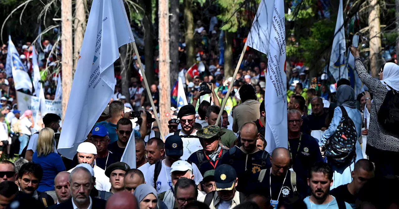 Anniversaire du génocide en Bosnie : à Srebrenica, marcher «pour ne pas oublier»