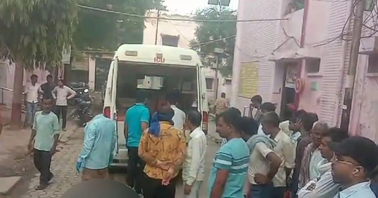 Unnao Accident: आगरा एक्सप्रेसवे पर भीषण सड़क हादसा, दूध के कंटेनर में घुसी डबल डेकर बस, 20 की मौत, कई अन्य ...