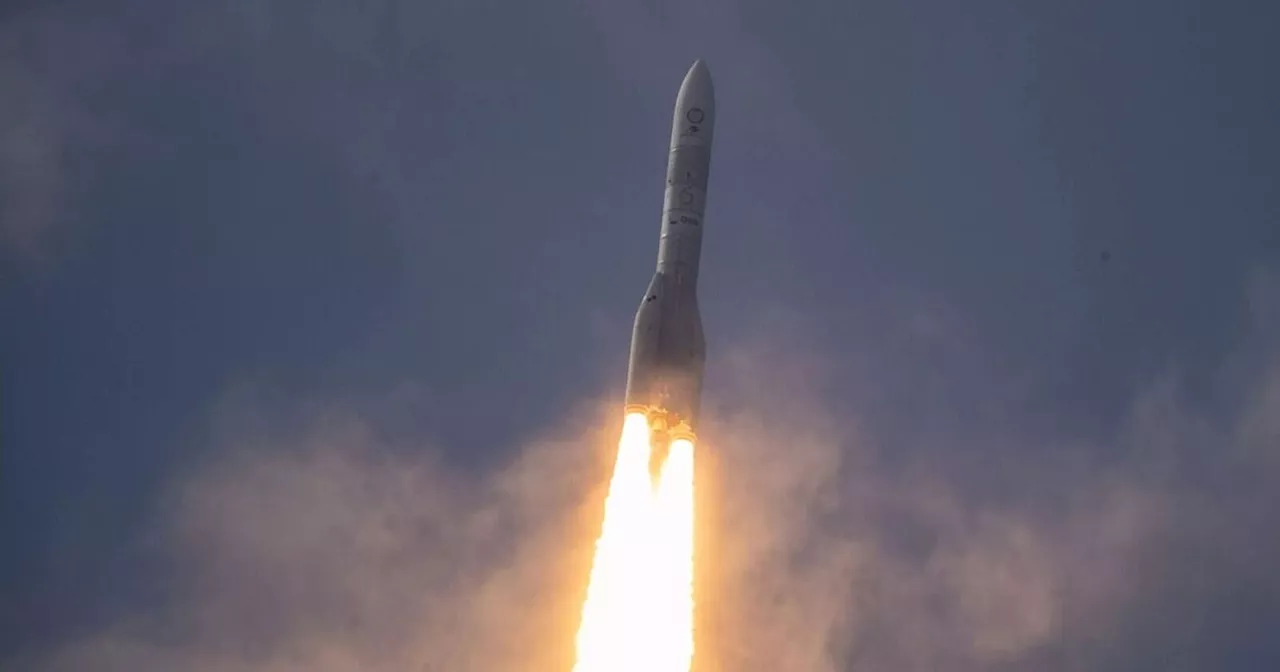 Ariane 6 fliegt ins All - ein fast kompletter Erfolg