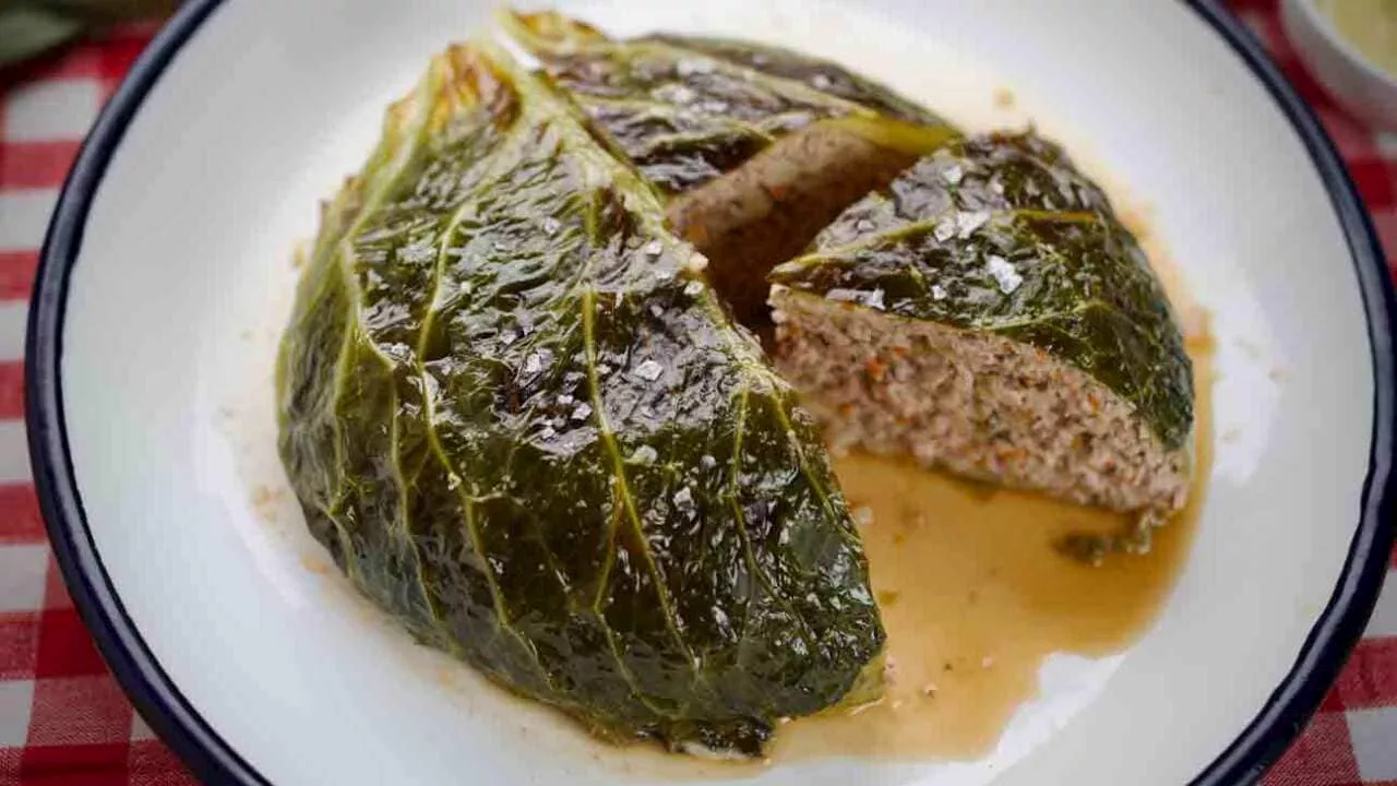 Chou farci d’Auvergne (stuffed cabbage)