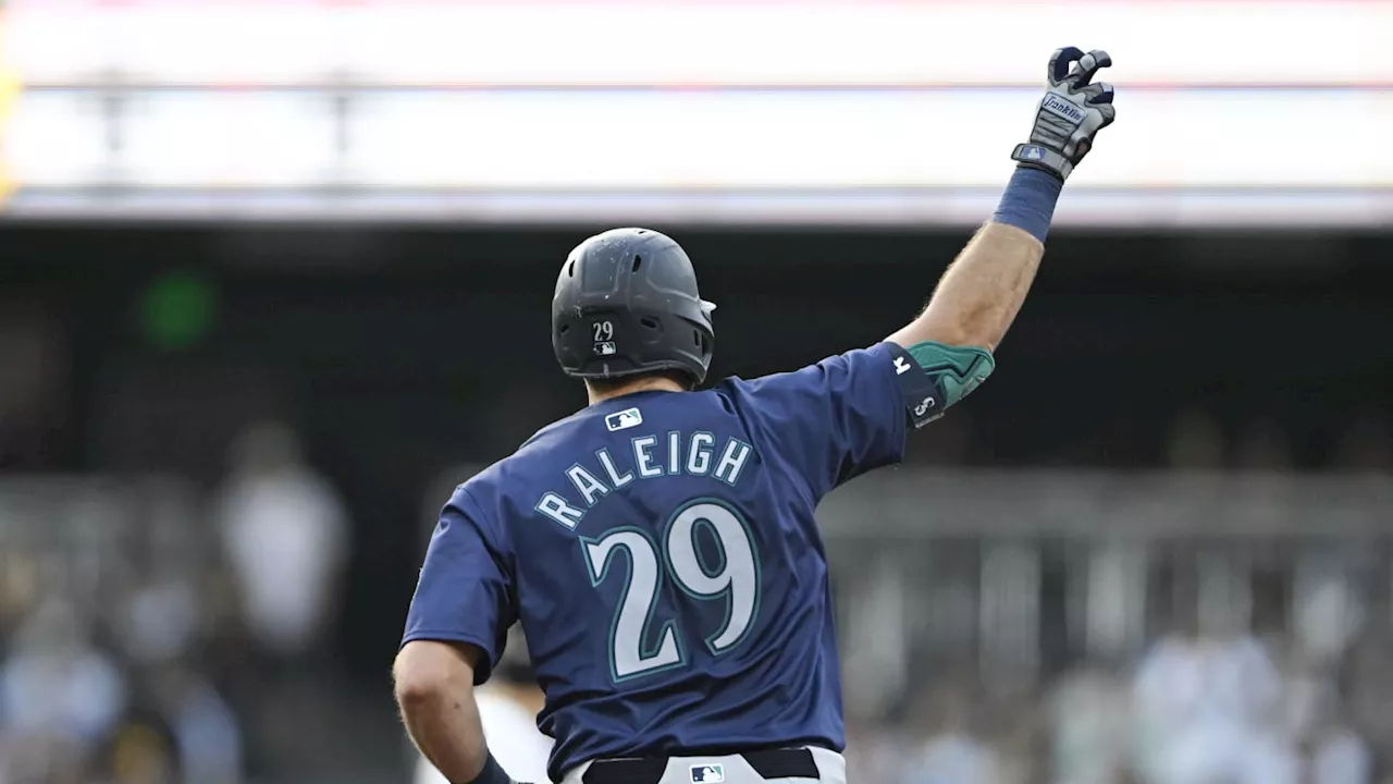 Cal Raleigh Makes Seattle Mariners History with Big Game on Tuesday