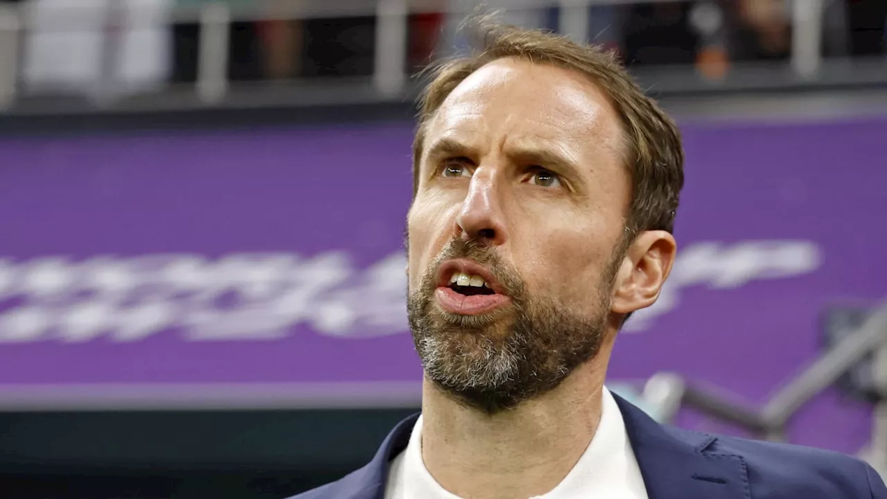 England Fans Serenade Gareth Southgate Lookalike in Germany Ahead of Euro Semifinal