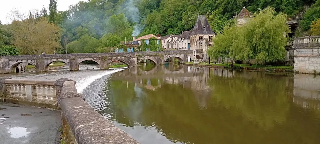 Vacances en Dordogne : que faire, que voir et où manger à Brantôme ?