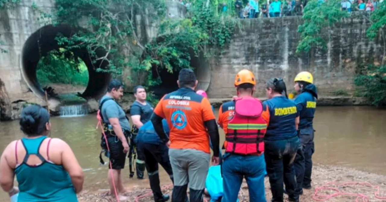 Padre intentó salvar a su hijo, pero ambos murieron ahogados