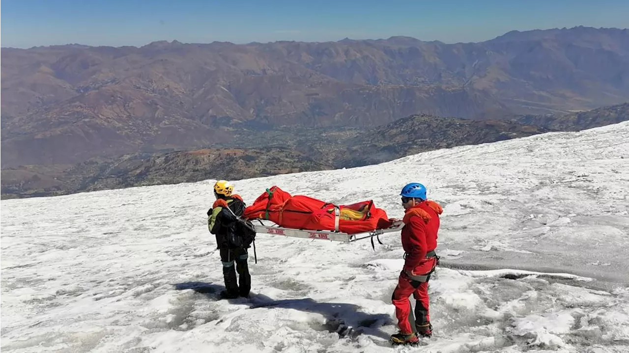 The body of an American climber buried by an avalanche 22 years ago in Peru is found in the ice