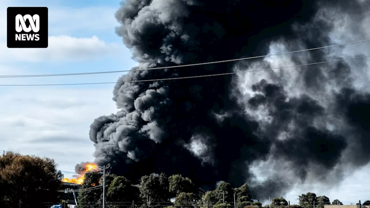 Fire crews to remain at the site of a huge factory fire in Melbourne's west