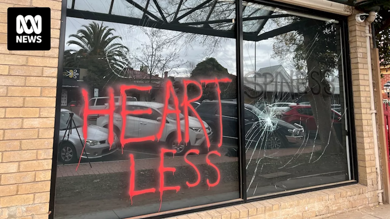 Premier calls out 'cowardly behaviour' after Bendigo electorate office vandalised for third time