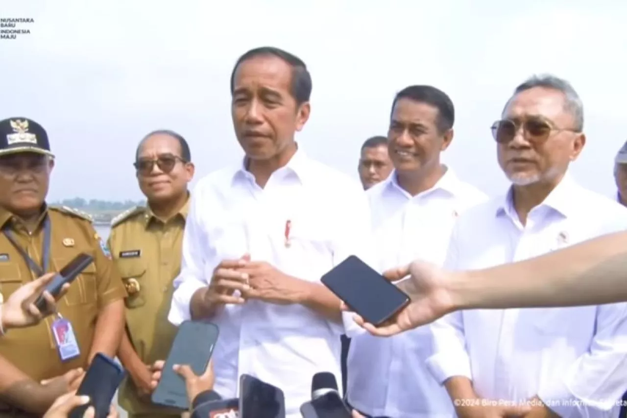 'Super Koalisi' Boby Nasution, Jokowi: Pemimpin parpol pintar-pintar