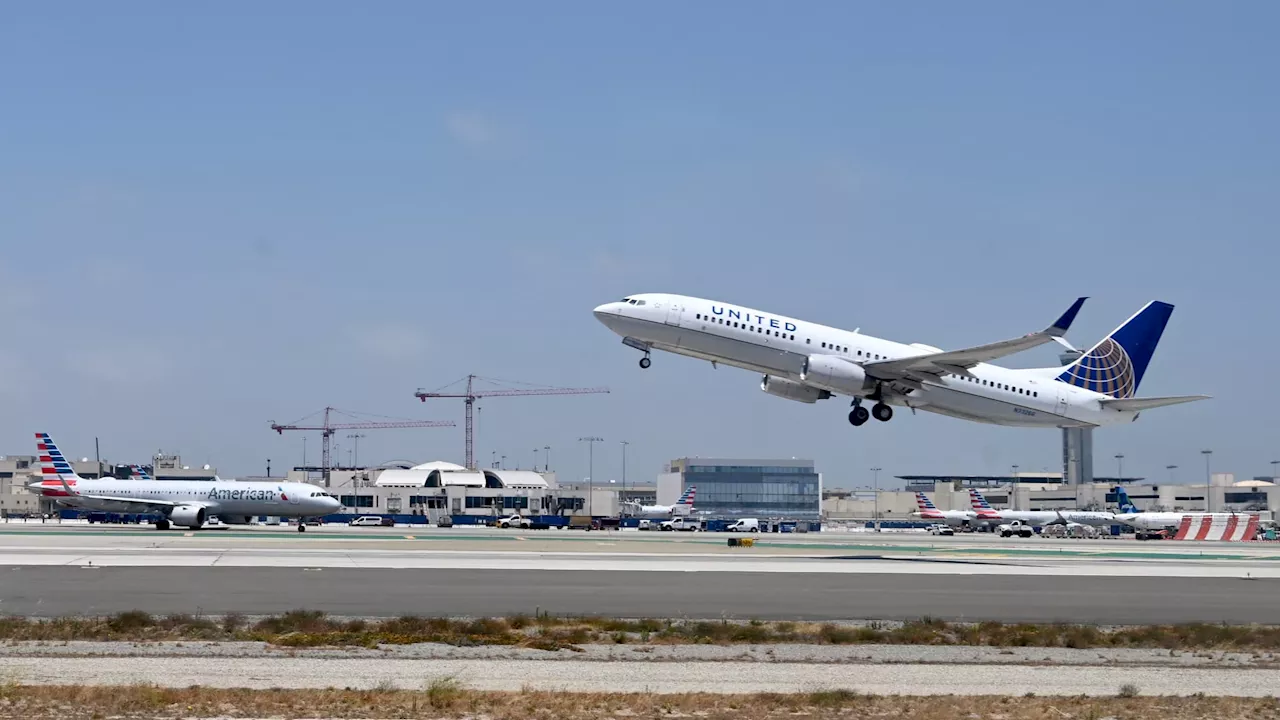 Une passagère mord un steward, le vol d'United Airlines doit atterrir en urgence