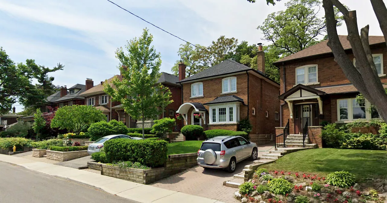 Here's one more key sign that Toronto's real estate market is in distress right now