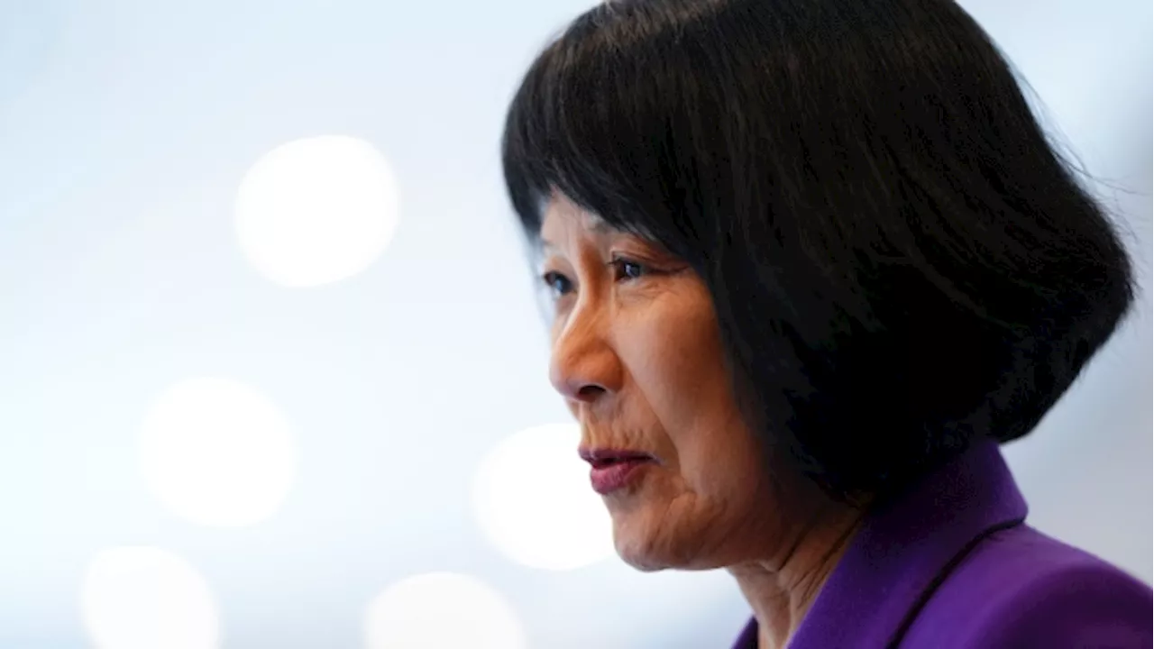 Olivia Chow has steady approval rating a year after becoming Toronto mayor