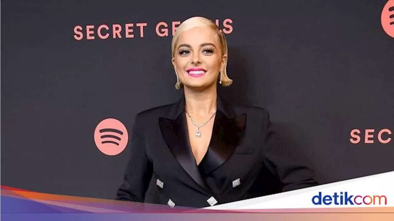 Bebe Rexha Geram, Usir Penonton yang Lempar Barang ke Panggung