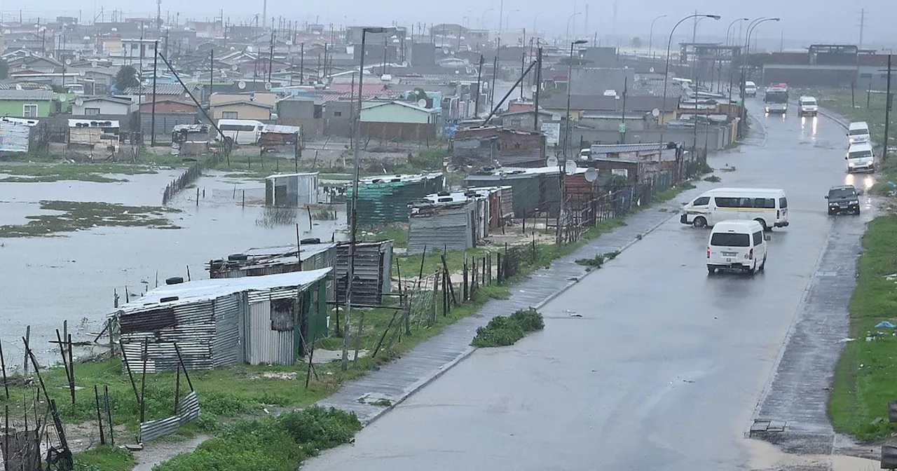 Heavy downpours continue to batter parts of the Western Cape