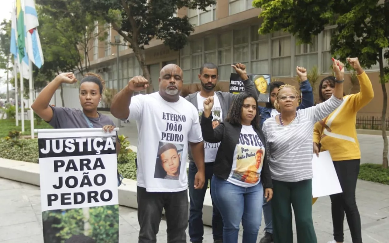 Caso João Pedro: pais de adolescente participam de protesto contra absolvição de policiais