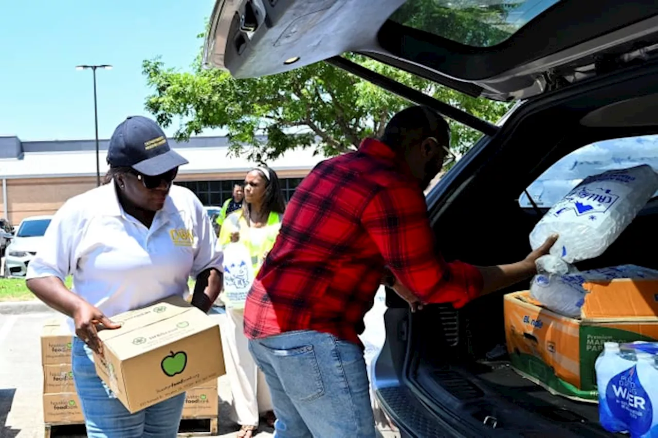 Houston utility says 500K customers still won't have electricity next week as Beryl outages persist