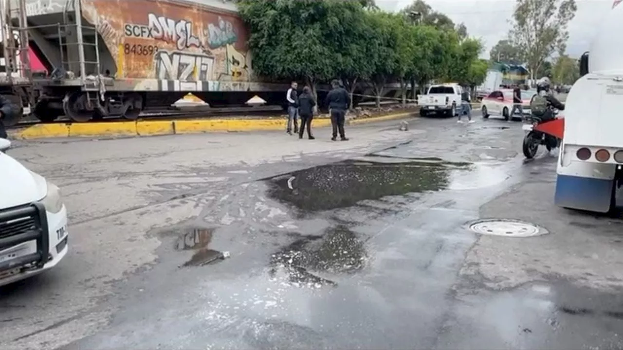 Crece temor en Ciudad Lago por fugas de combustible y agua contaminada en Neza