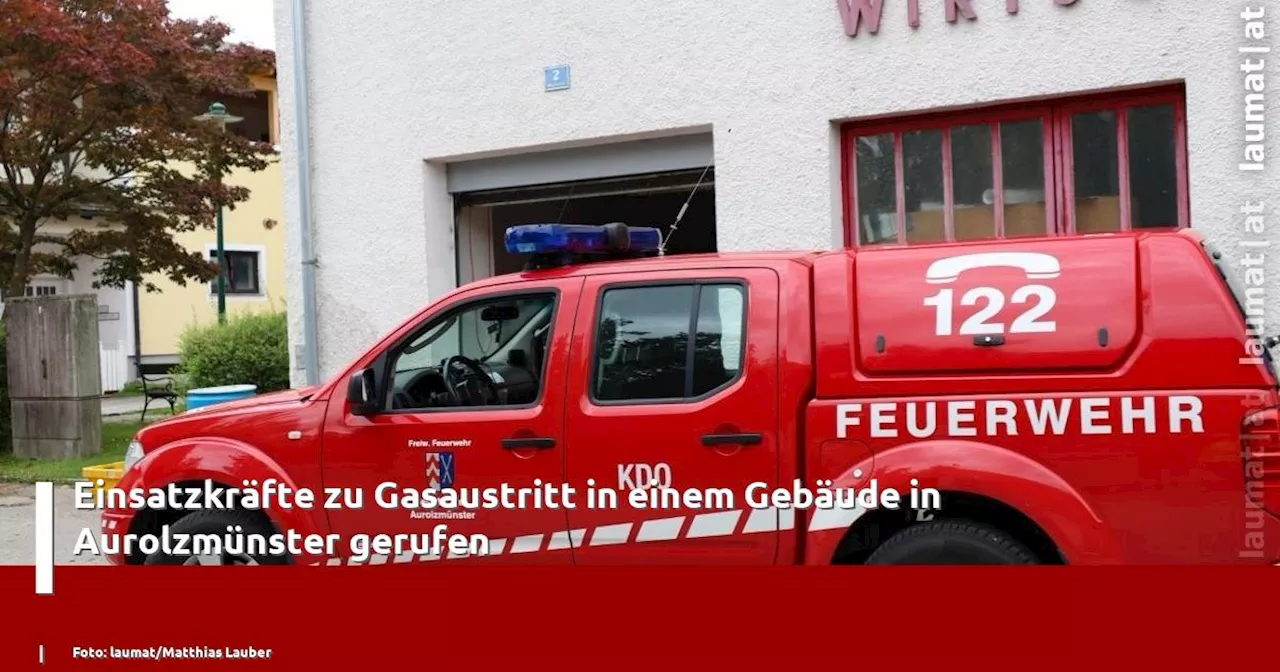 Einsatzkräfte zu Gasaustritt in einem Gebäude in Aurolzmünster gerufen