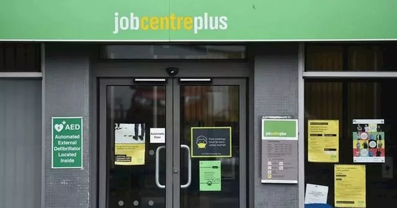 DWP warns of Universal Credit 'barriers' as thousands of payments stopped