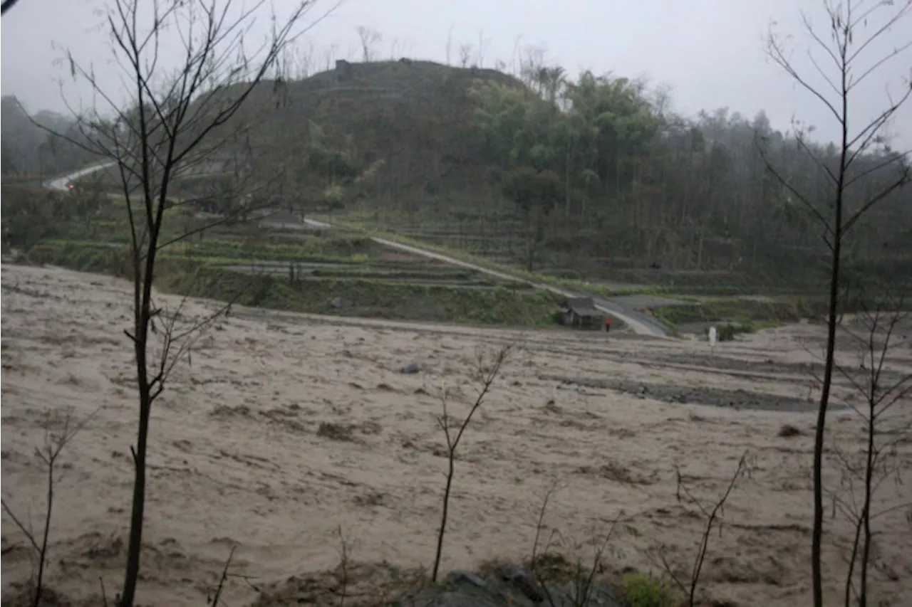 Warga Diminta Waspadai Banjir Material Vulkanik Gunung Karangetang