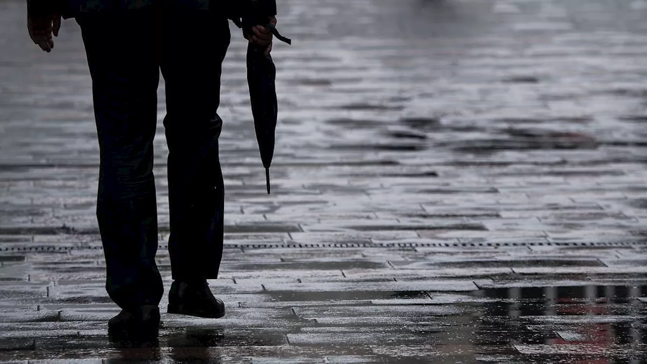 Nordrhein-Westfalen: Regen und teilweise Gewitter in Nordrhein-Westfalen