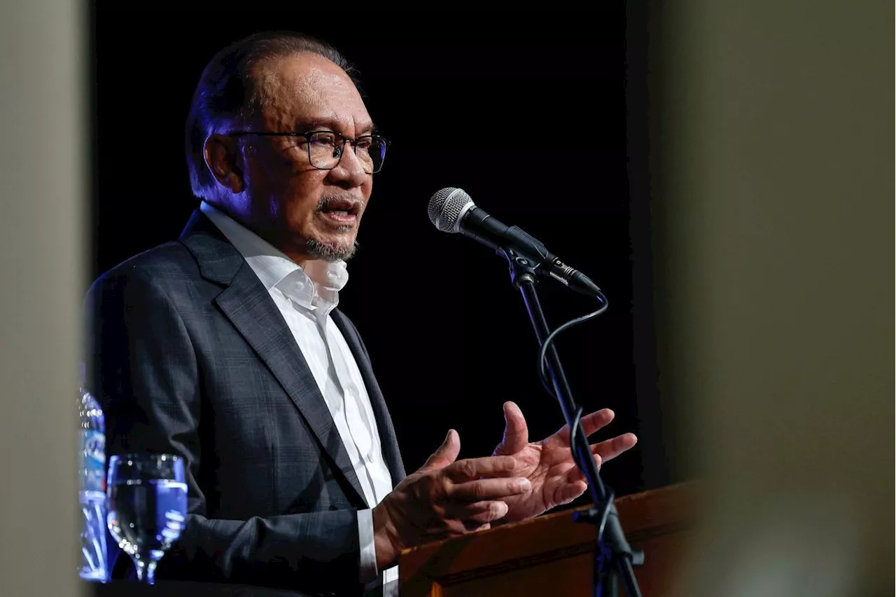 Mufti Bill still under discussion, to be referred to Conference of Rulers next week, says Anwar