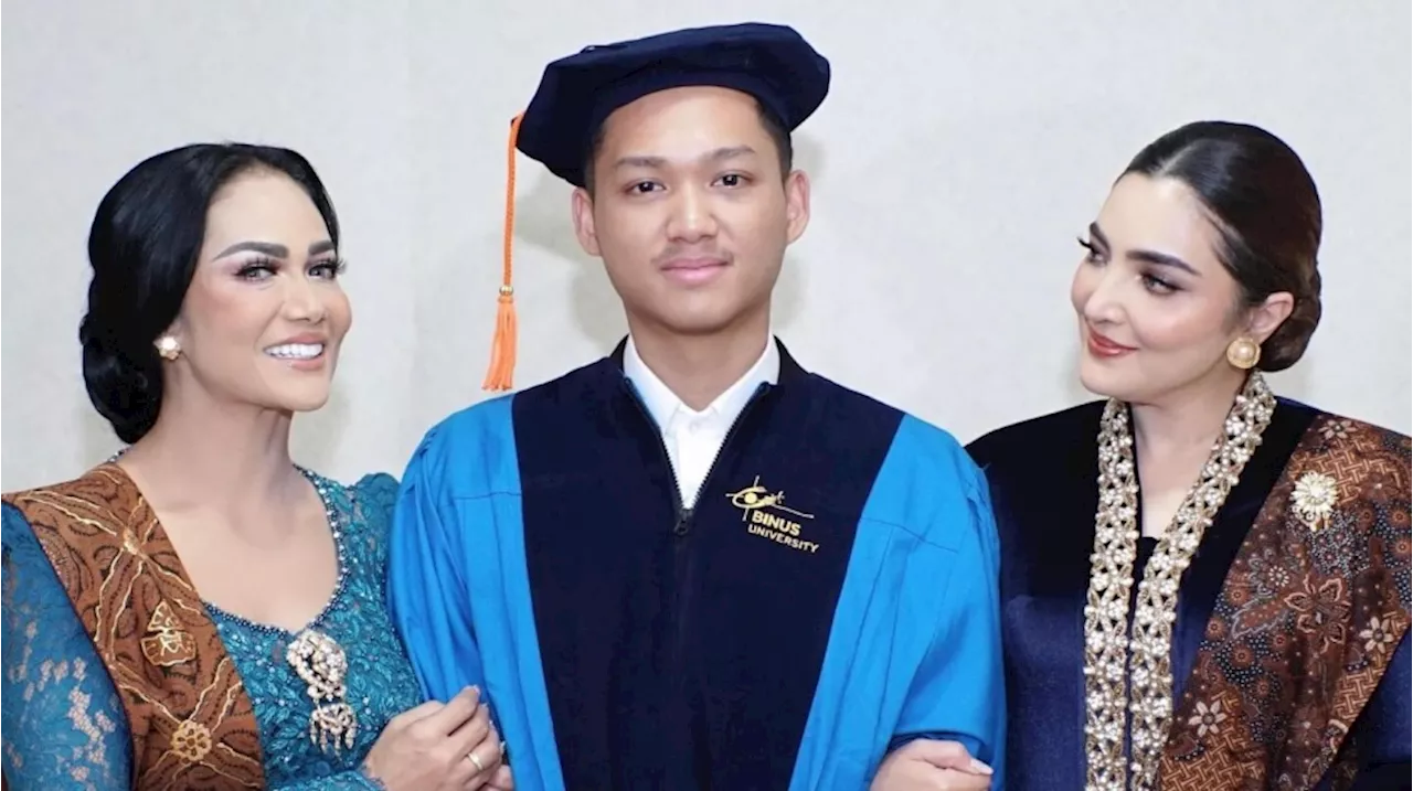 Tak Unggah Foto Berdua Bareng Krisdayanti, Azriel Hermansyah Muak Dituding Pilih Kasih