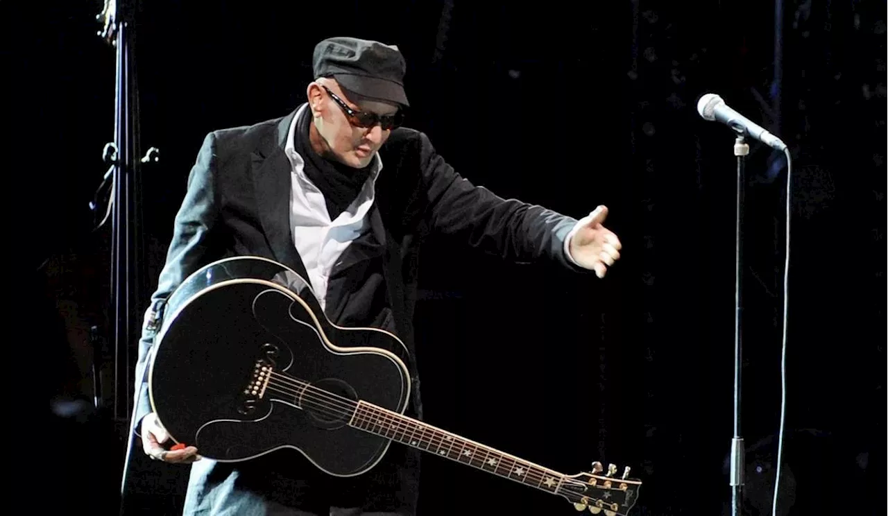 Alain Bashung : en images, son dernier concert aux Francofolies de La Rochelle en 2008