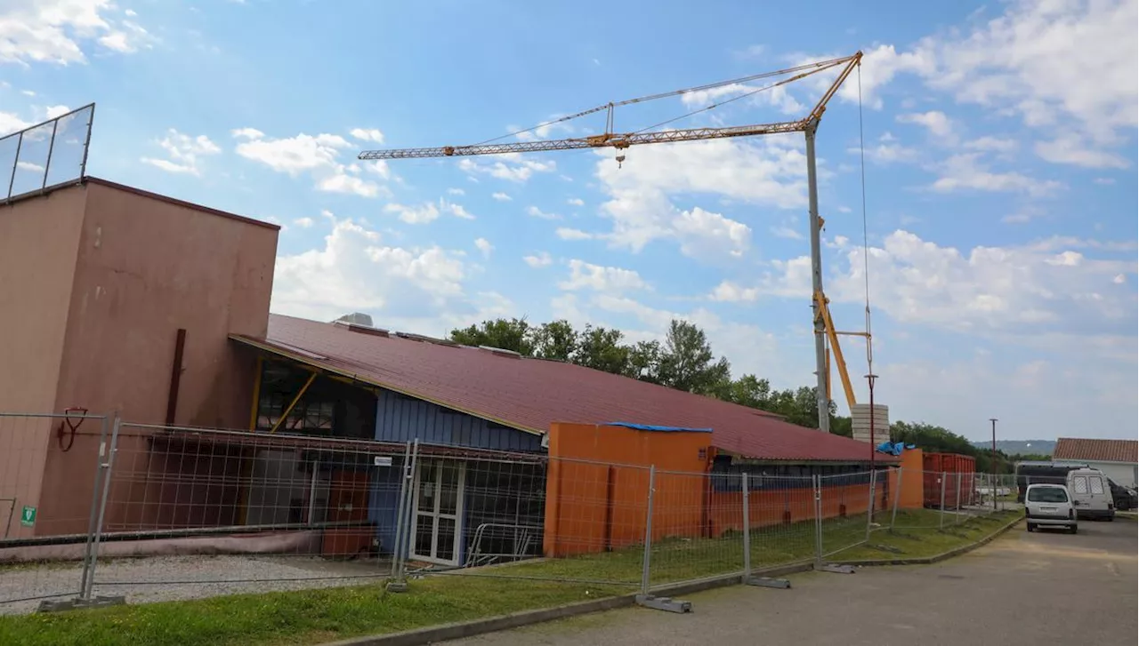 Landes : un ouvrier héliporté après une chute du toit de la salle des sports d’Heugas