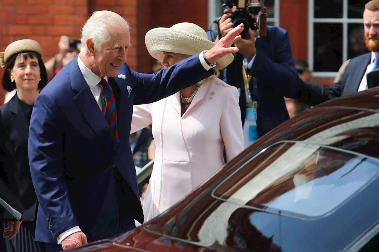 Public to get rare glimpse of Buckingham Palace balcony room