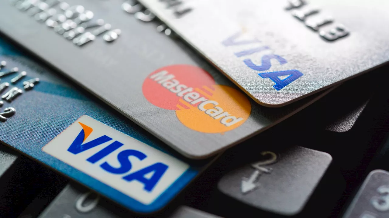 Shoppers left fuming as Visa card payments go down across UK...