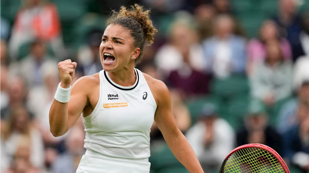 Paolini reaches second consecutive Grand Slam final with win over Vekic in Wimbledon semis