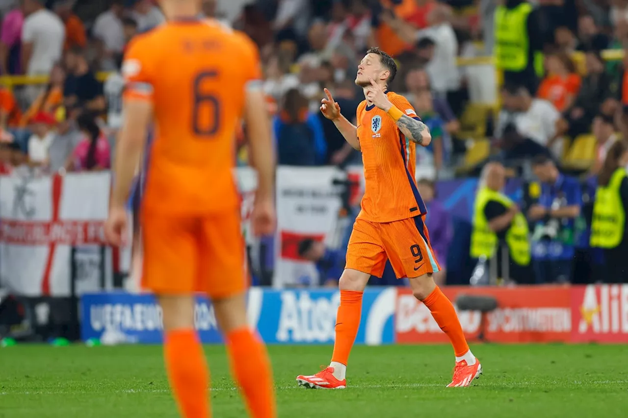 Geen roep om Luuk de Jong: 'Weghorst is geliefder dan ooit in Oranje'