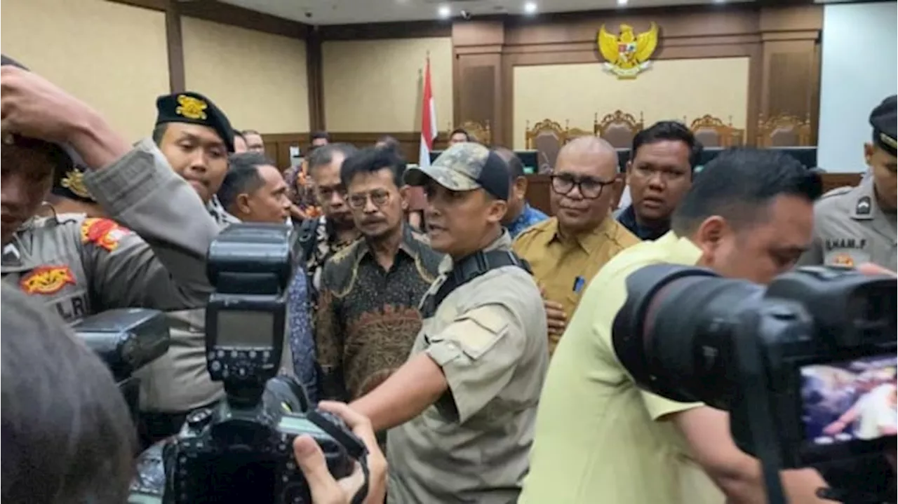 Ricuh Usai Sidang SYL Divonis 10 Tahun, Kamera Wartawan Televisi Rusak