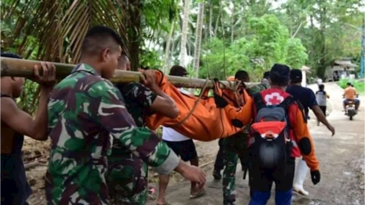 Weather Hinders Gold Mining Landslide Evacuation in Gorontalo