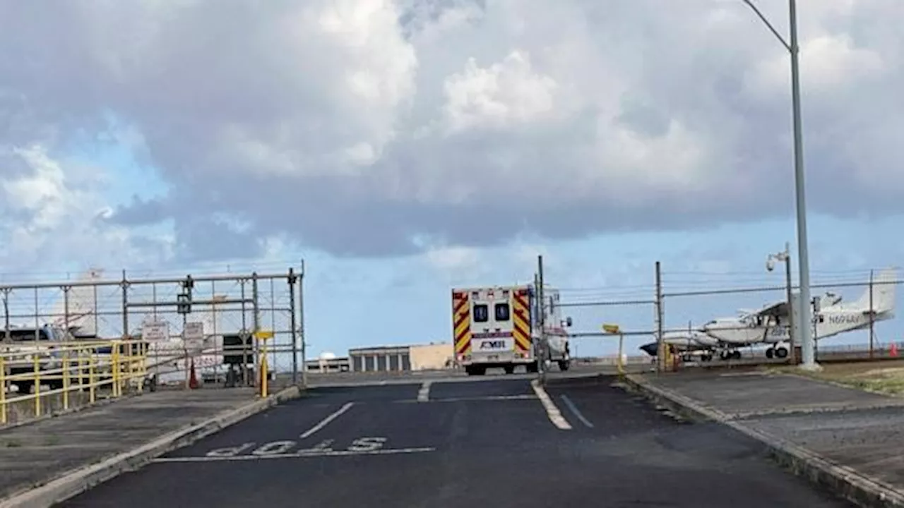 1 dead, 2 missing after tourist helicopter crashes into ocean in Hawaii
