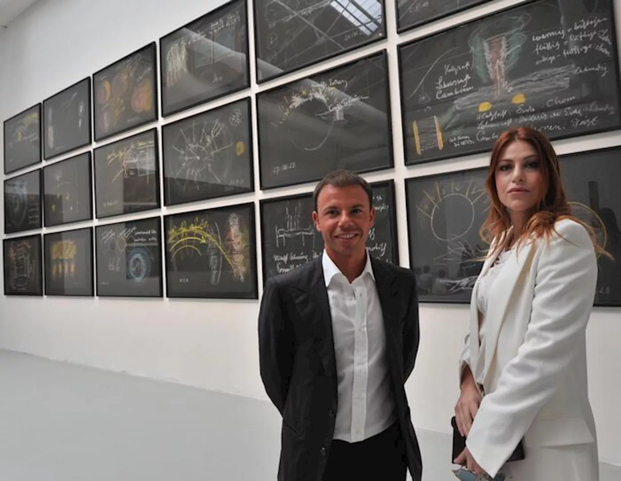 Barbara Berlusconi sbarca Hong Kong con la Cardi Gallery