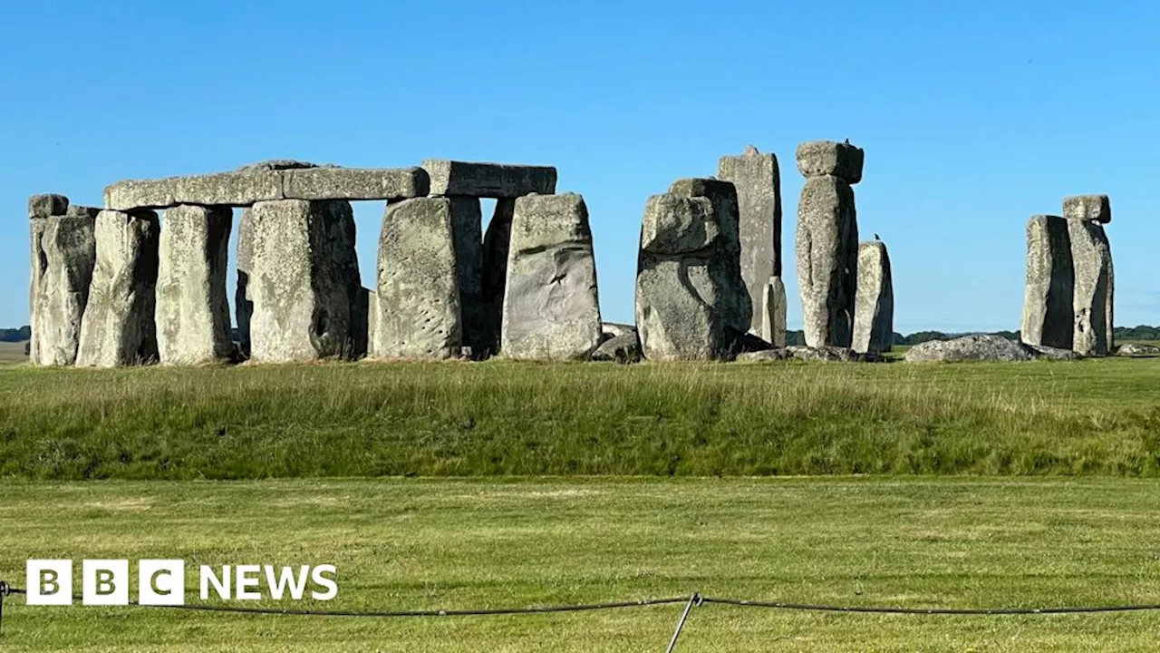 Stonehenge tunnel 'costs £250k per metre' - £160m in total