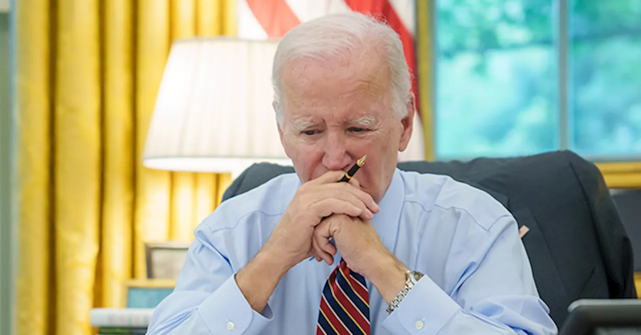 Survey: Majority of Swing State Voters Say Biden Should End Campaign