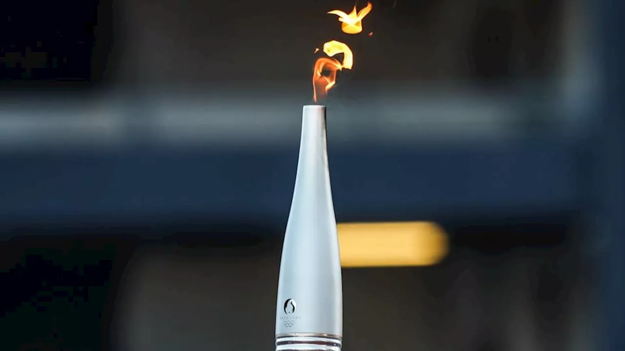 JO 2024 : qui sera le premier porteur de la flamme olympique sur les Champs-Elysées dimanche ?