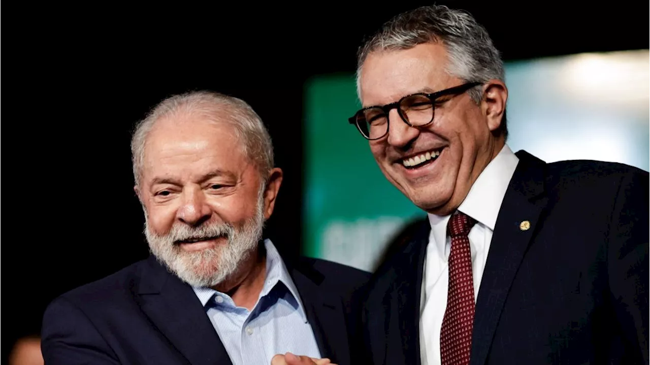 Lula prometeu cumprir arcabouço fiscal em conversa com ministros: “Não abro mão”