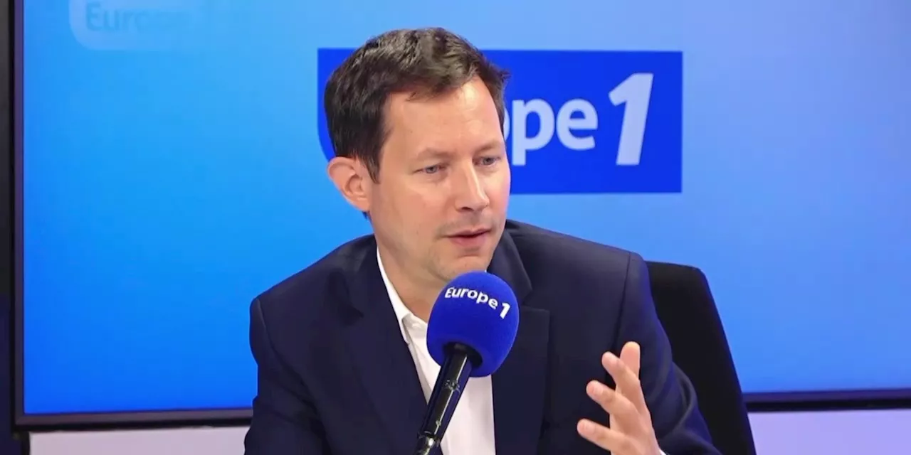 «Emmanuel Macron a continué la politique menée depuis 2012», estime François-Xavier...